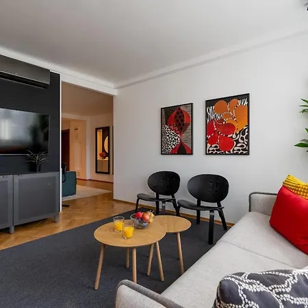 Апартаменты Cismigiu Park Elisabeta Apartment-ultra Бухарест