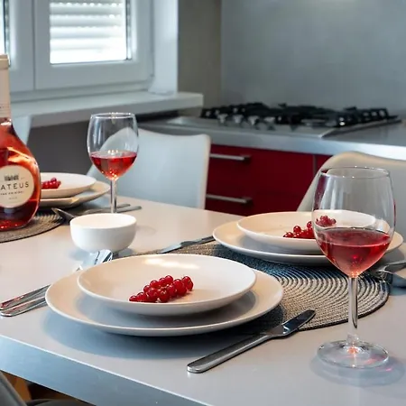 Апартаменты Cismigiu Park Elisabeta Apartment-ultra