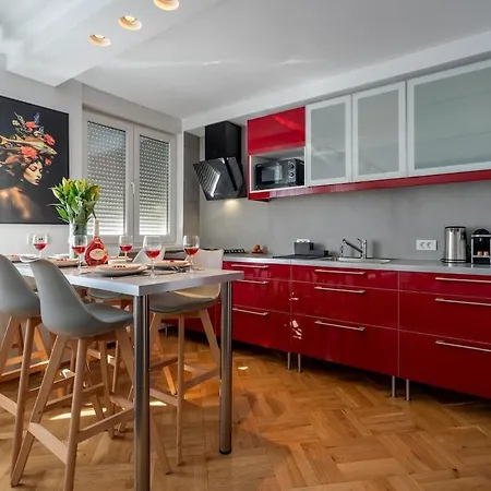 Cismigiu Park Elisabeta Apartment-ultra Appartamento